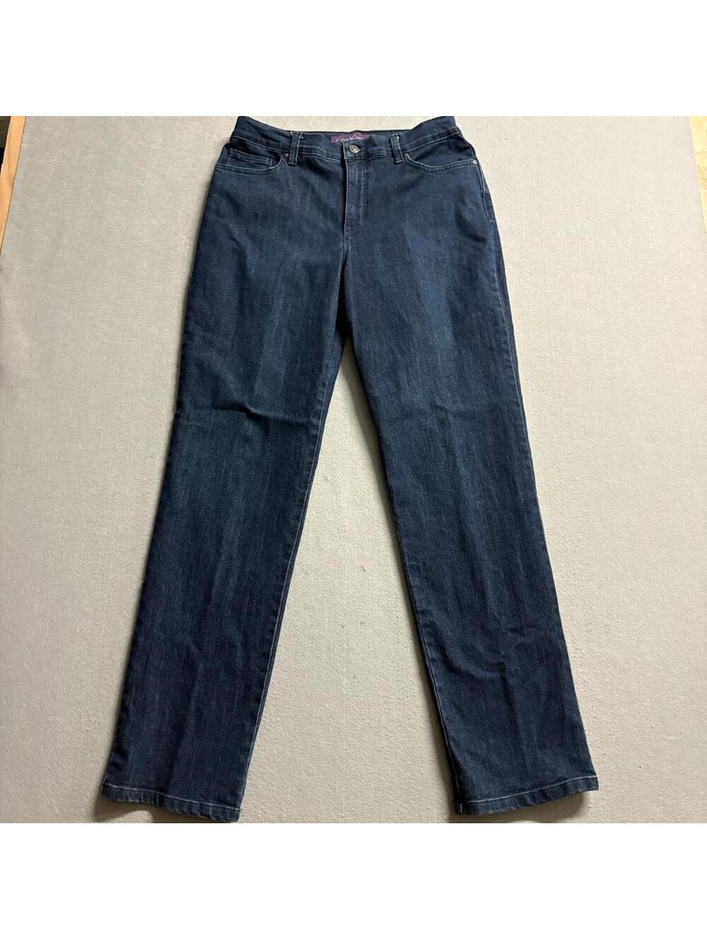 Gloria Vanderbilt Amanda Jeans Womens 10 Average Blue Denim Straight Leg High
